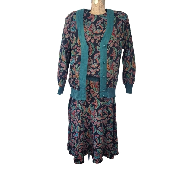 Vintage 80s 3 piece skirt suit with botanical tapestry print - Picture 1 of 16